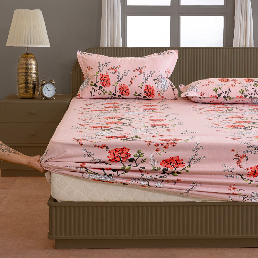 Pink Floral Print Pure Cotton 120 TC Super King Bedsheet with 2 Pillow Covers (108x108 Inches)