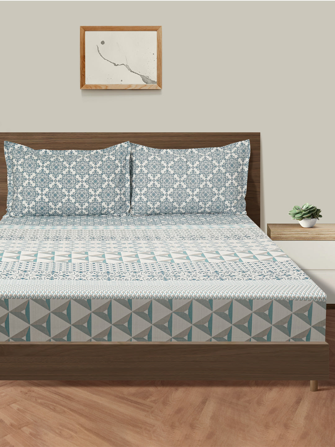 Ornamental Damask Off White 210 TC Pure Cotton Double Bedsheet with 2 Pillow Covers (90 x 108 Inches)