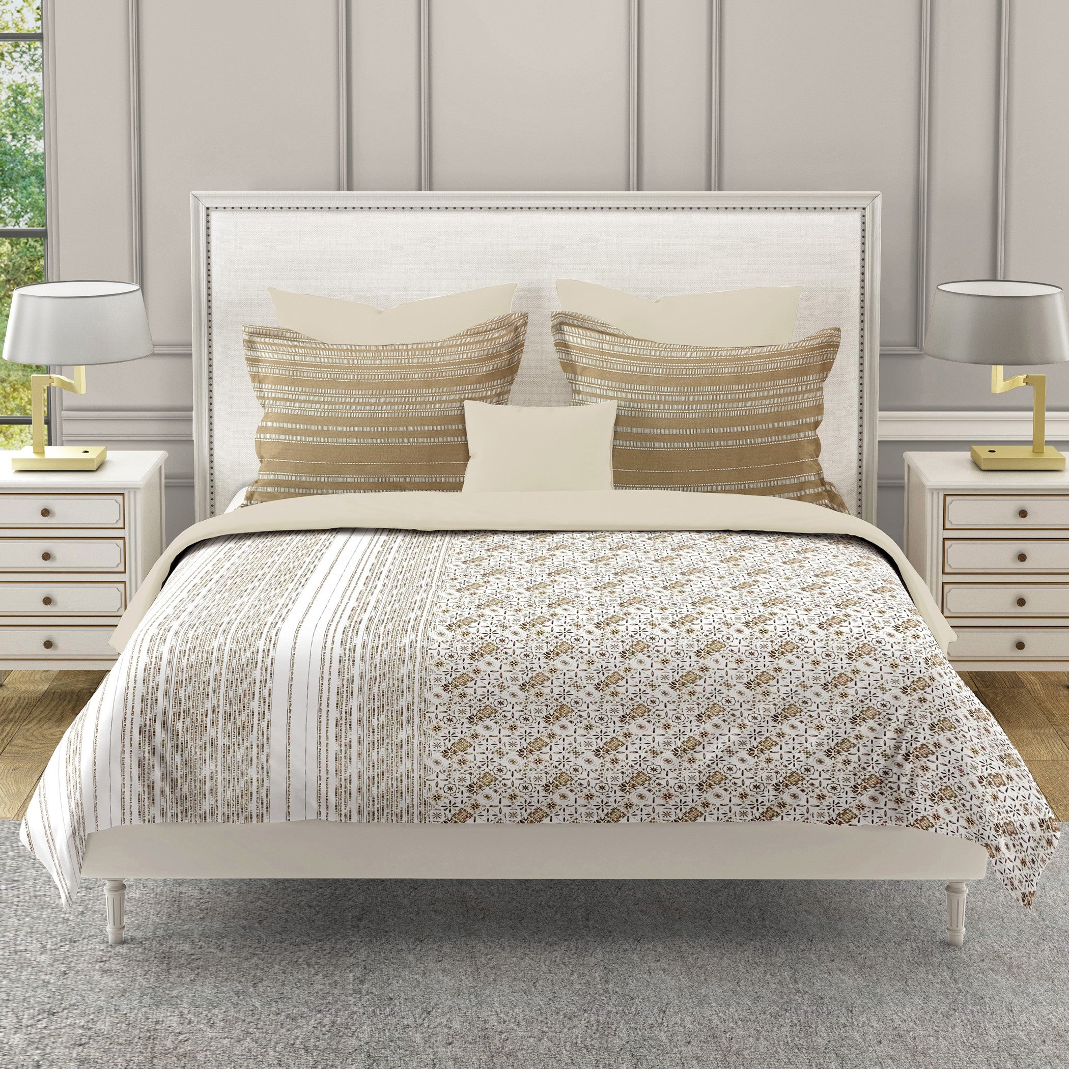 Golden Mosaic - 210TC Pure Cotton Queen Fitted Bedsheet (60x73x10 Inches)