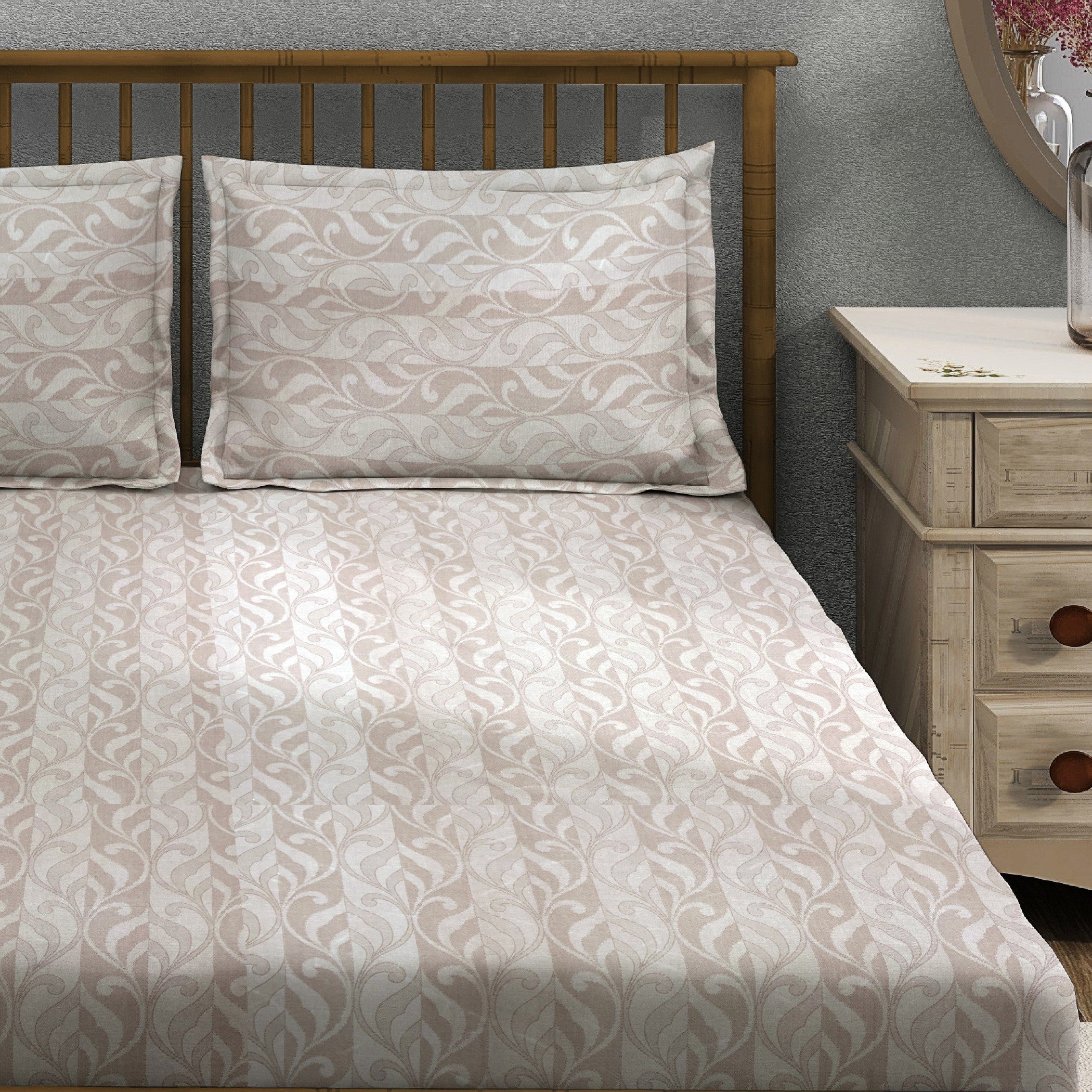 Peach Fern - 210TC Pure Cotton Queen Fitted Bedsheet (60x73x10 Inches)