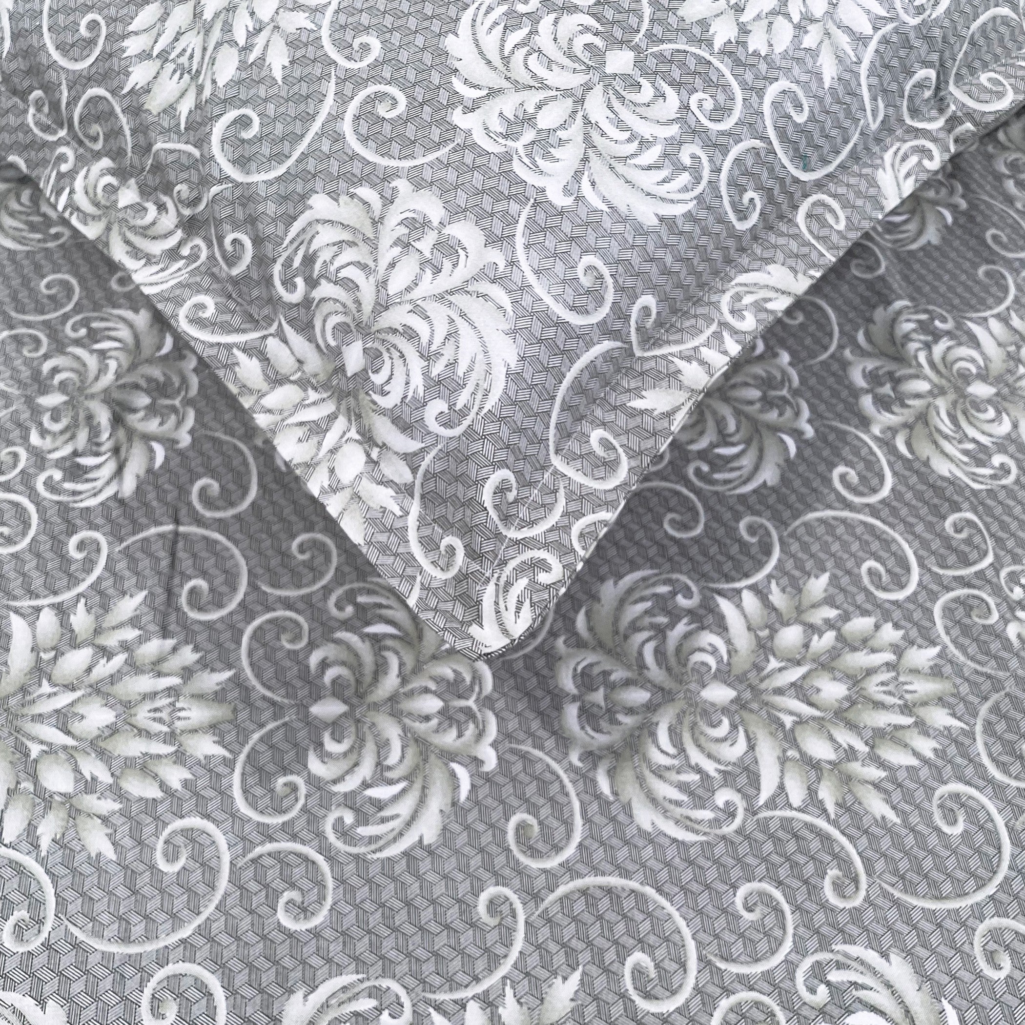 Lavender Swirl - 210TC Pure Cotton Queen Fitted Bedsheet (60x73x10 Inches)