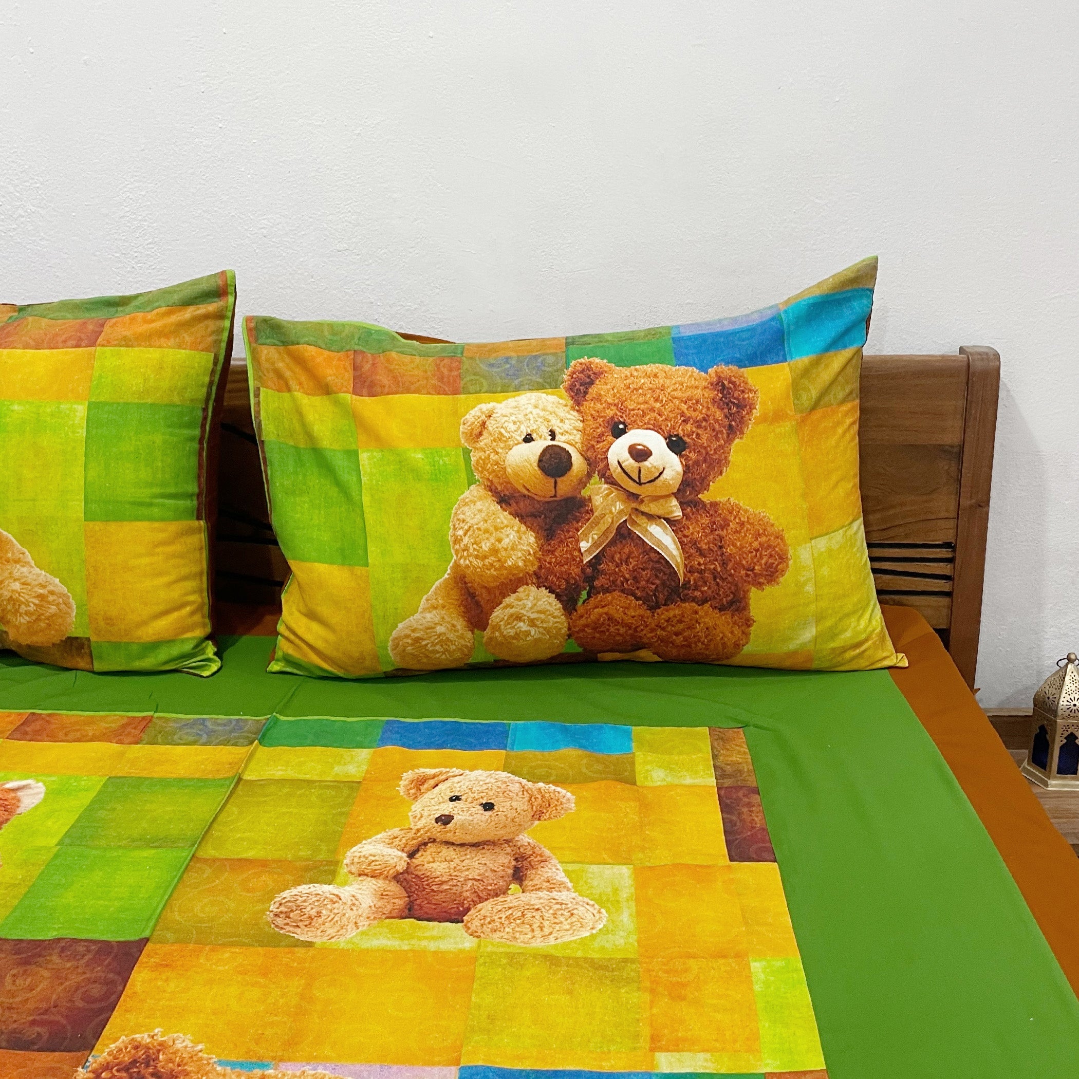 Kids Double Bedsheet – Cute Teddy Bear Friends Theme Multi-Color with 2 Pillow Covers