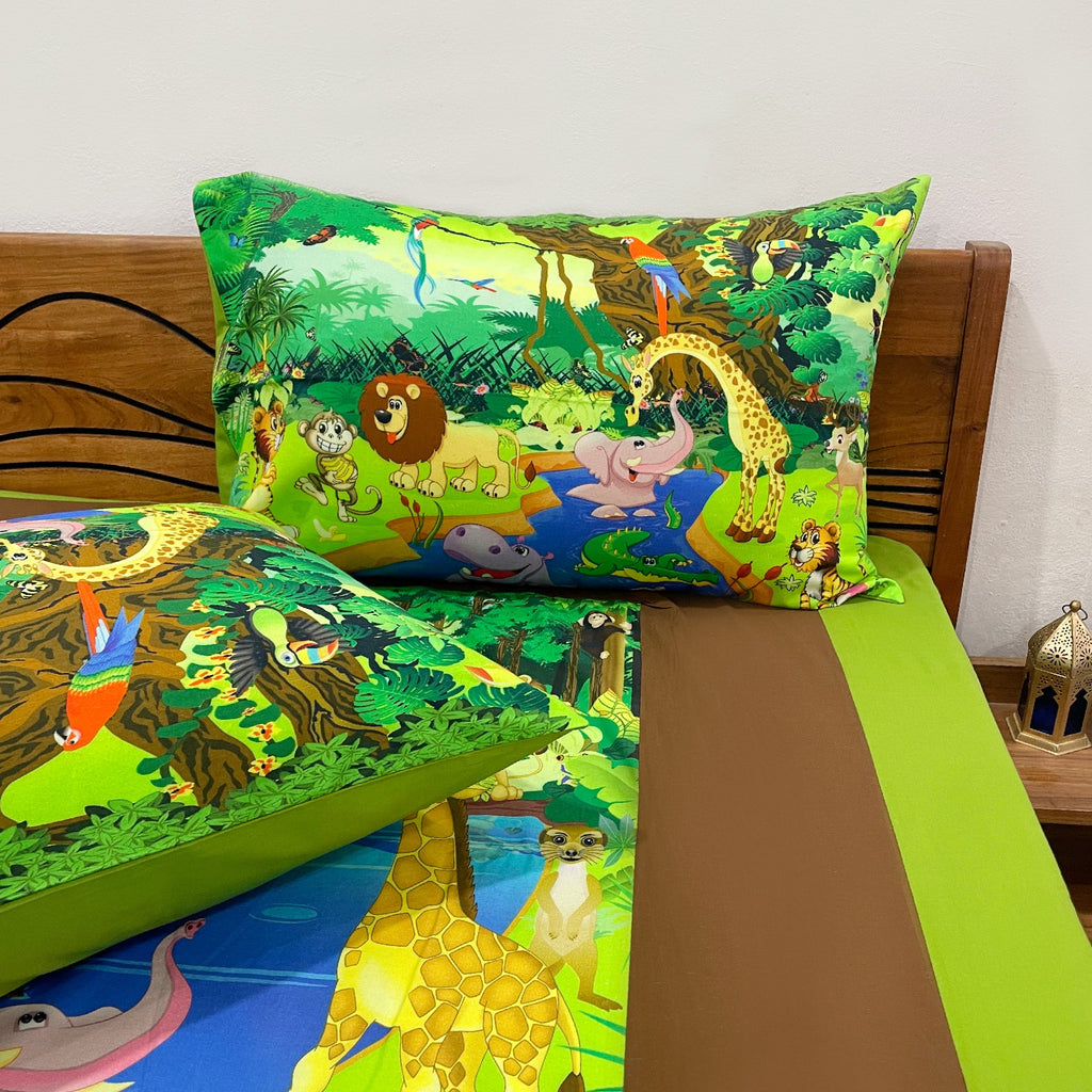 Kids Double Bedsheet – Animal Friends Jungle Pond Theme Green & Brown Color with 2 Pillow Covers