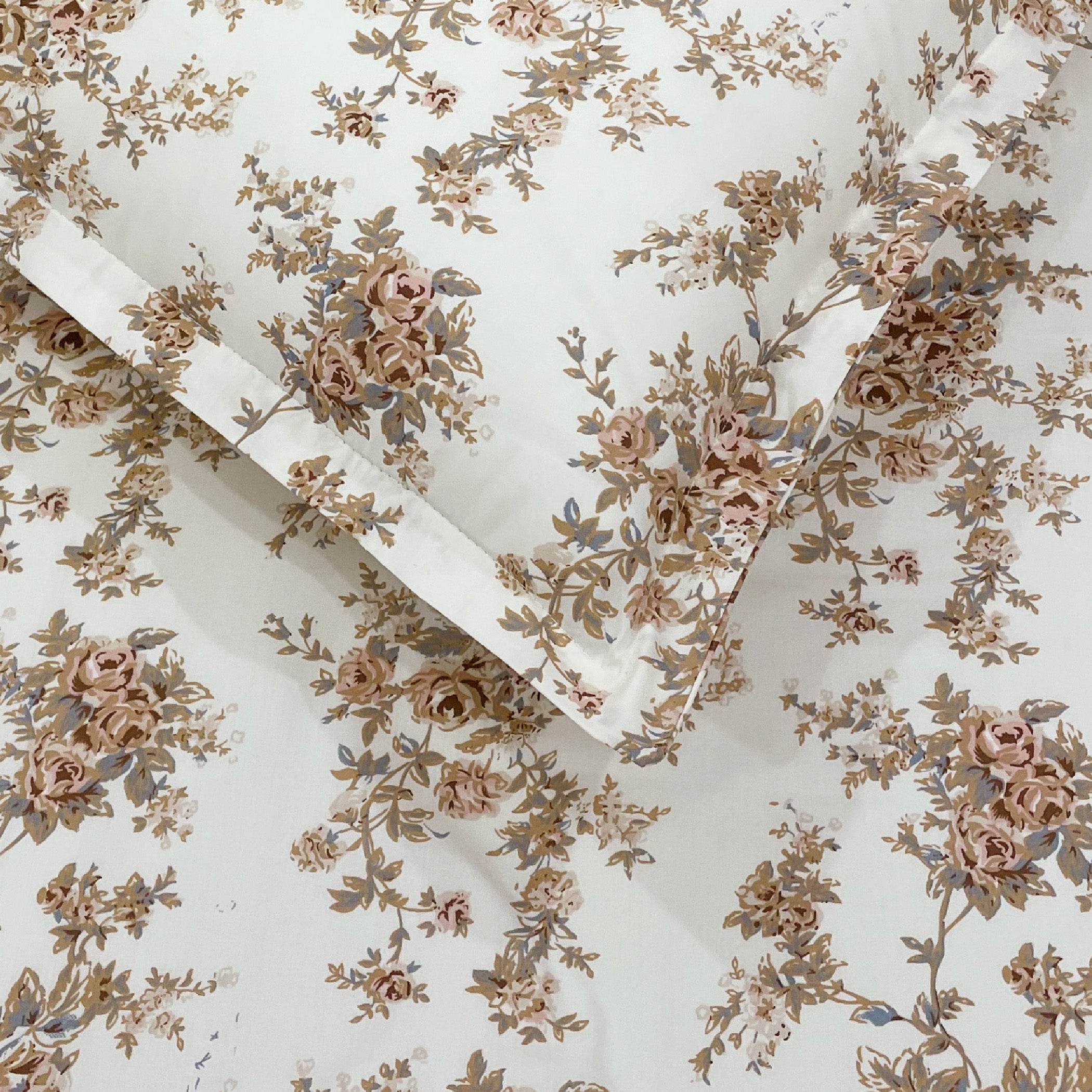 Garden Charm - 250TC Pure Cotton Super King Bedsheet (108x108 Inches)