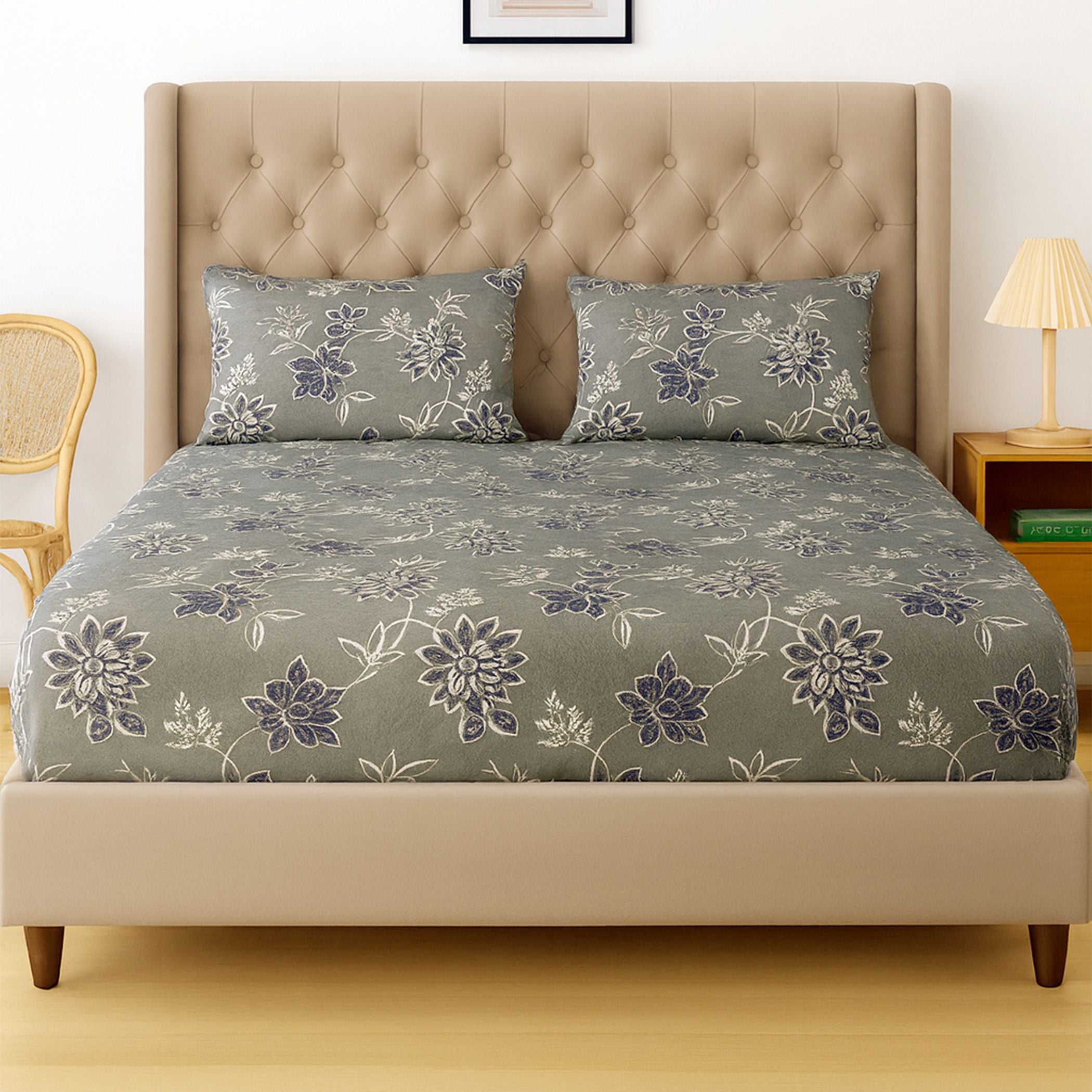 Floral Print Grey 200 TC Double Queen Bedsheet With 2 Pillow Covers (90x100 Inches)