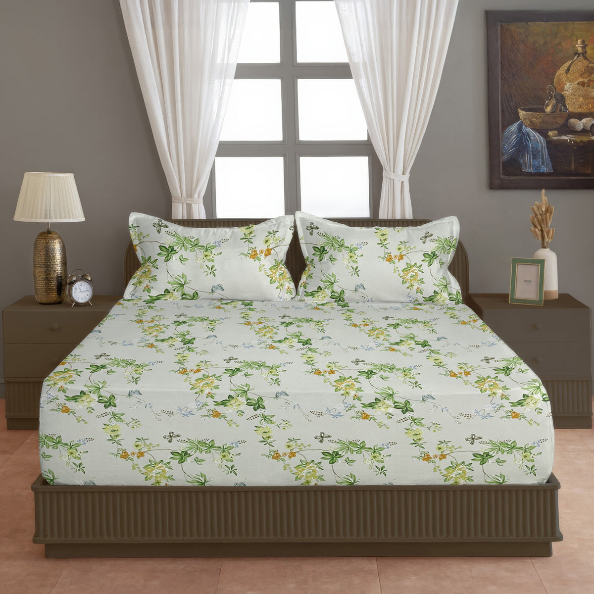 Floral Print Green 200 TC Double Queen Bedsheet With 2 Pillow Covers (90x100 Inches)