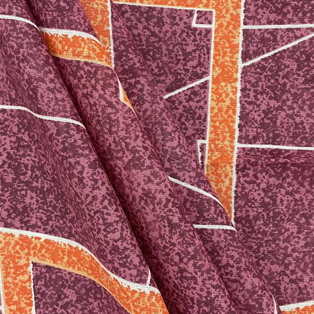 Maroon Geometric Print Pure Cotton 120 TC Double Queen Bedsheet with 2 Pillow Covers (90x100 Inches)