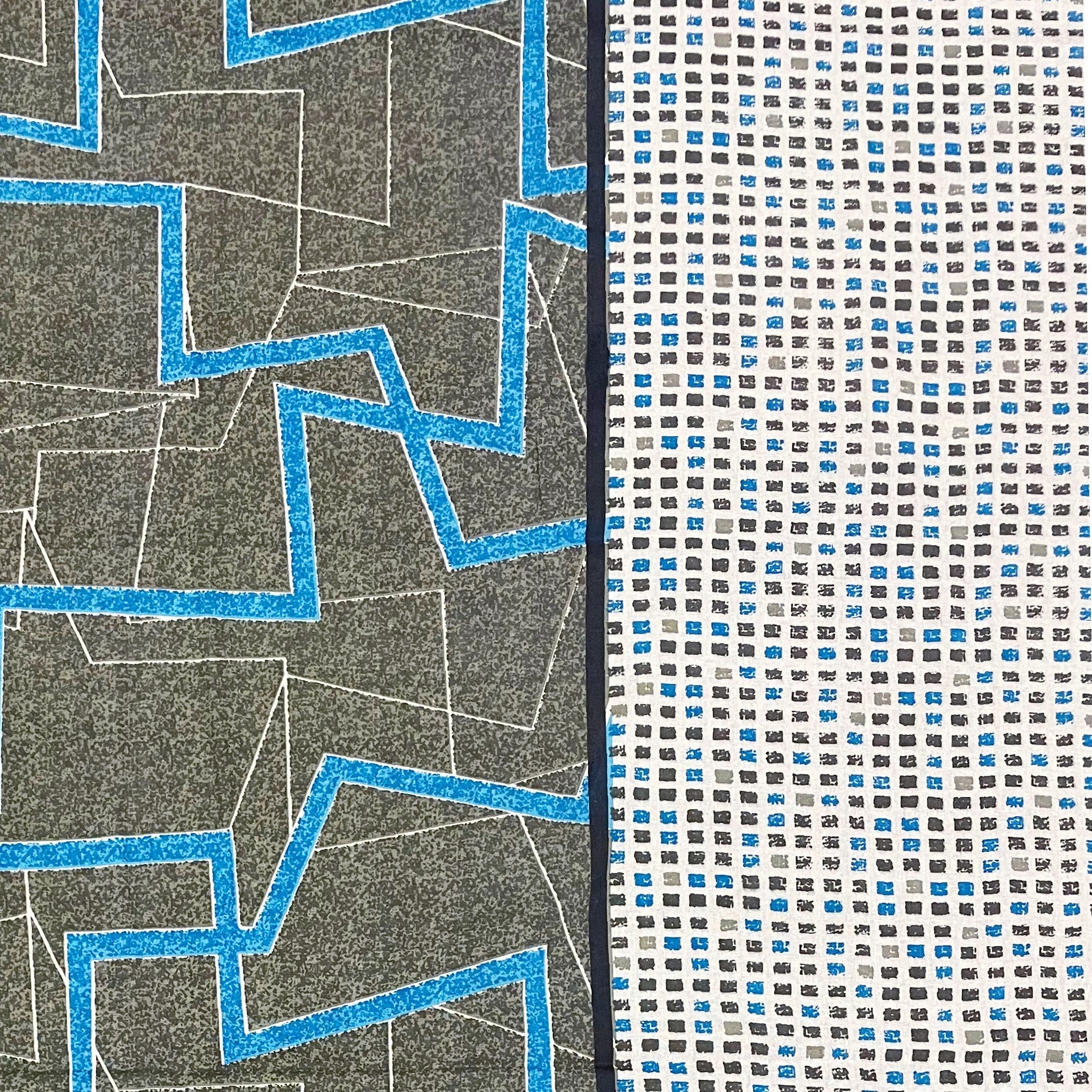 Grey Geometric Print Pure Cotton 120 TC Double Queen Bedsheet with 2 Pillow Covers (90x100 Inches)