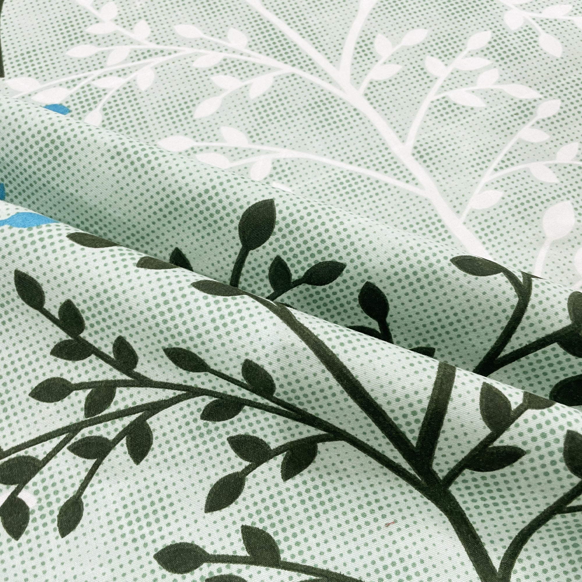 Aqua Meadow Breeze Cotton Blended Cotton Double King Bedsheet with 2 Pillow Covers - Nature-Inspired Botanical Print (90x108 inches)