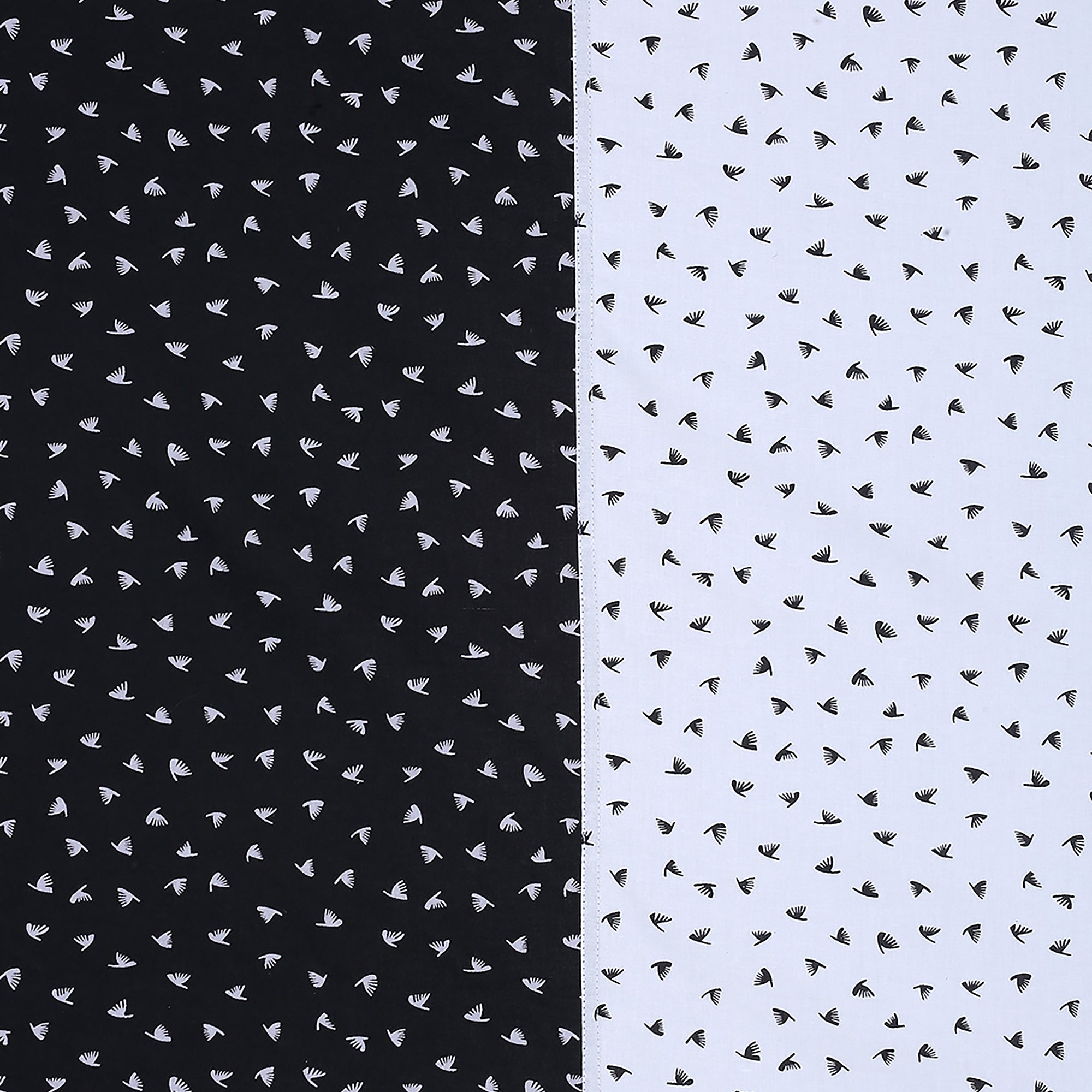 Black & White Micro Print Pure Cotton 200 TC Double King Bedsheet with 2 Pillow Covers (90x100 Inches)