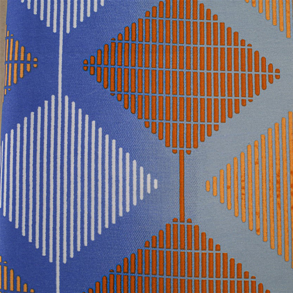 Blue & Beige Geometric King Fitted Bedsheet with 2 Pillow Covers 144TC (72x78x10 inches)