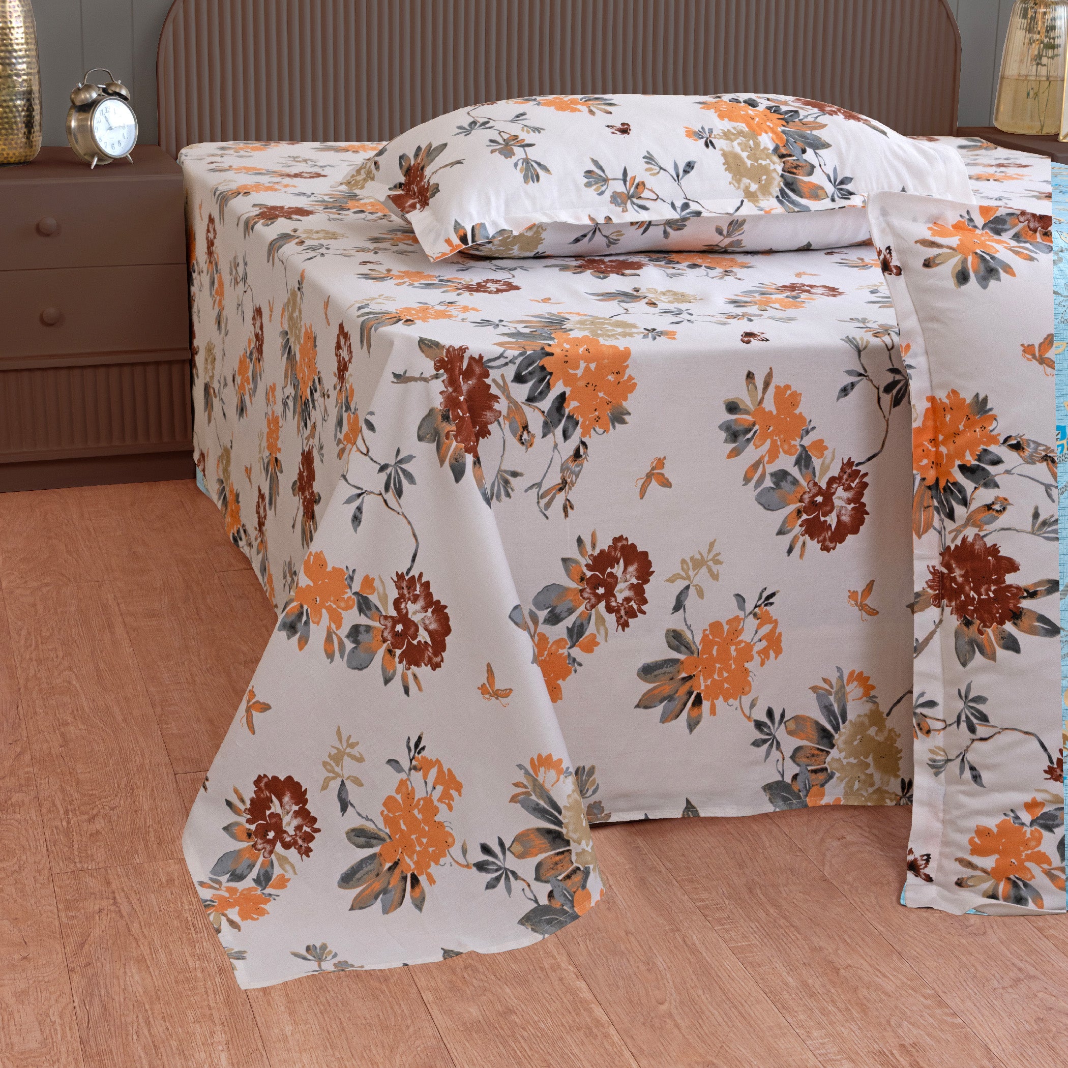 Grey Floral Vine Pure Cotton 210 TC Double King Bedsheet with 2 Pillow Covers (90x108 Inches)