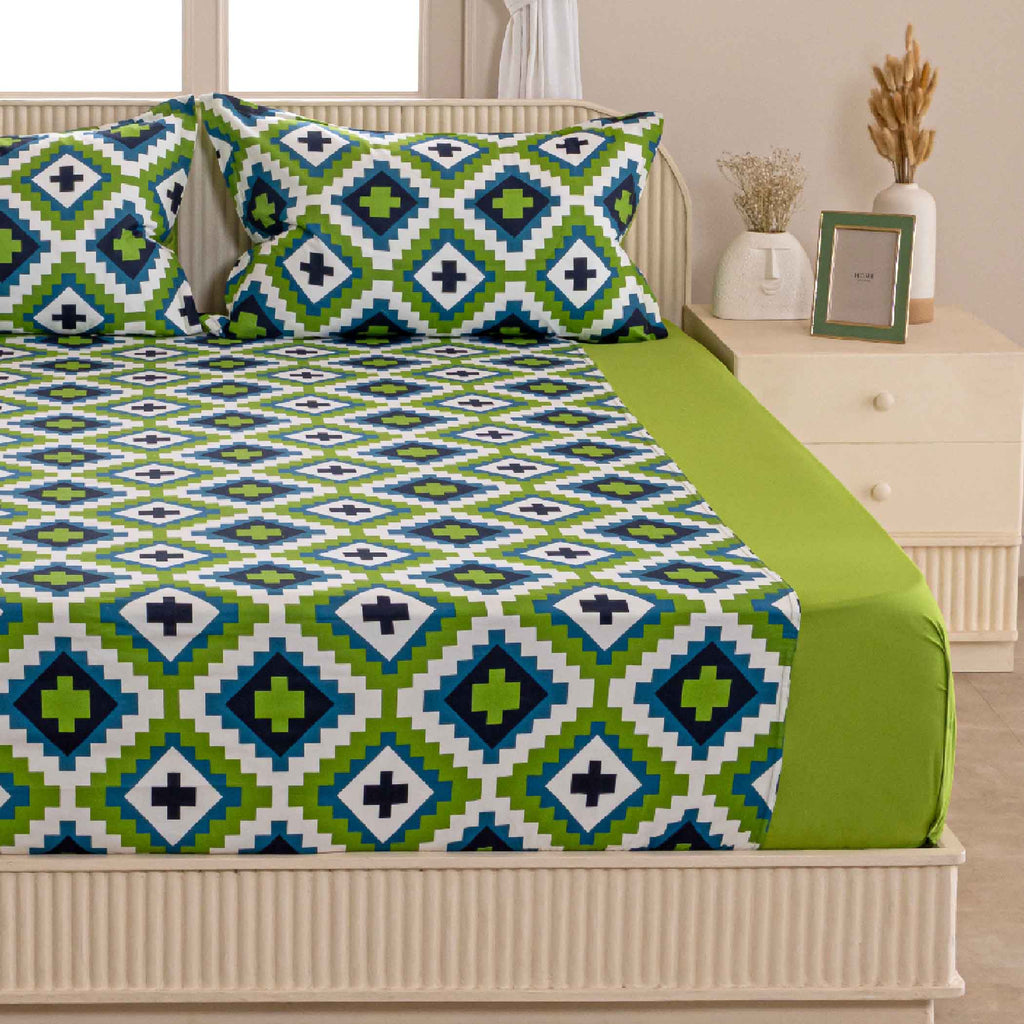 Symmetry in Spring - 200TC Vibrant Green Cotton Super King Bedsheet (108x108 Inches)