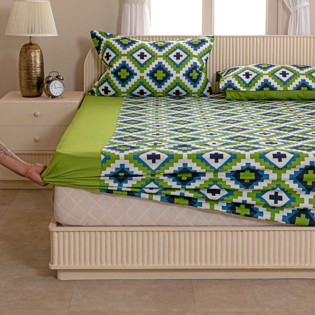 Symmetry in Spring - 200TC Vibrant Green Cotton Double King (90x108 Inches)