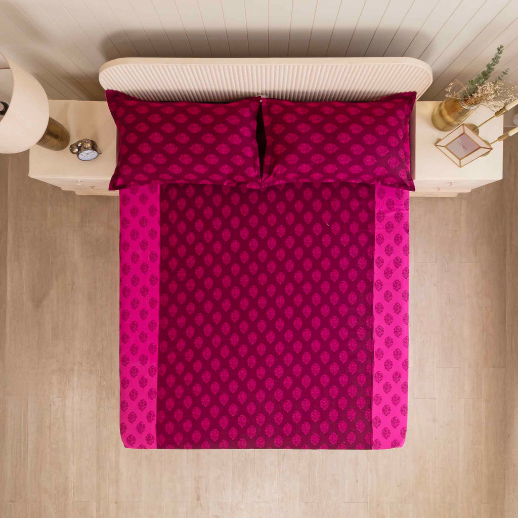 Magenta Mirage - Ethnic Buti 200TC Cotton Single Fitted Bedsheet (36 x 90 x 10 Inches)
