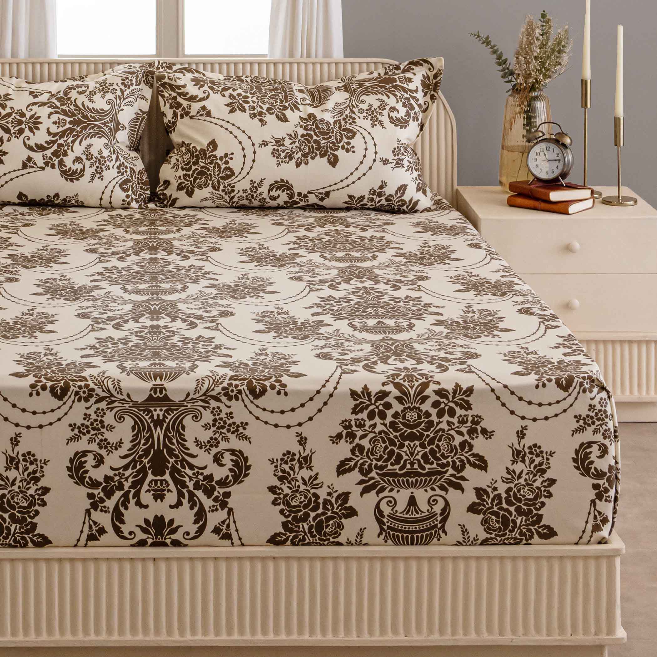 Baroque Splendor - Classic 144TC Roto Cotton Ethnic Motif Super King Bedsheet (108x108 Inches)