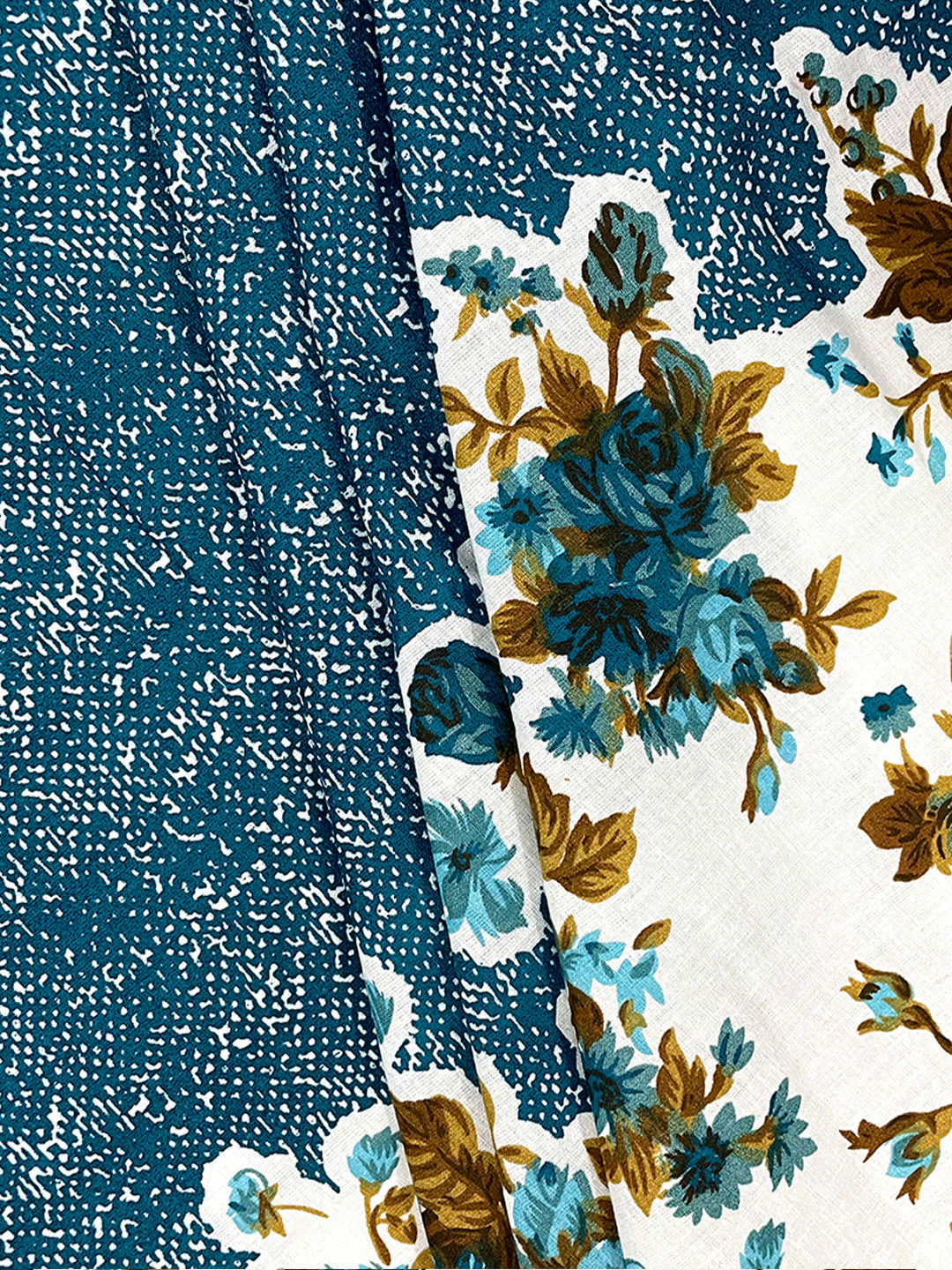 Blue Blossom Floral Pure Cotton 144 TC Super King Bedsheet with 2 Pillow Covers (108x108 Inches)