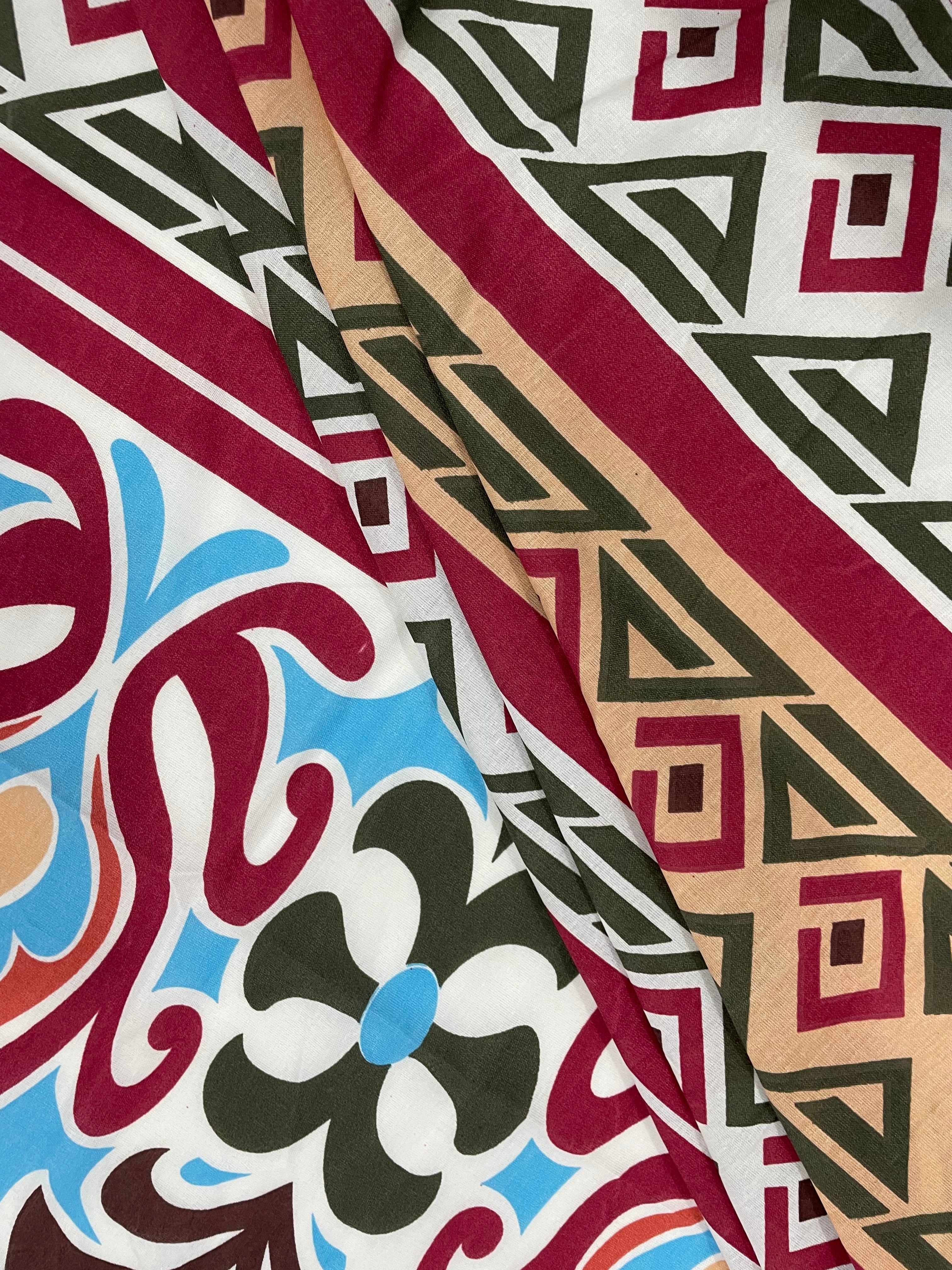 Multicolour Ethnic Motif Pure Cotton 144 TC Super King Bedsheet with 2 Pillow Covers (108x108 Inches)