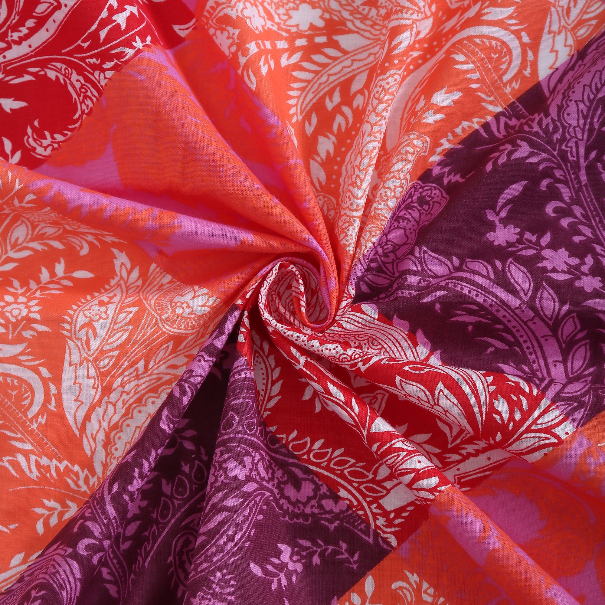 Pink & Purple Patchwork Paisley Print Pure Cotton 160 TC Super King Bedsheet with 2 Pillow Covers (108x108 Inches)