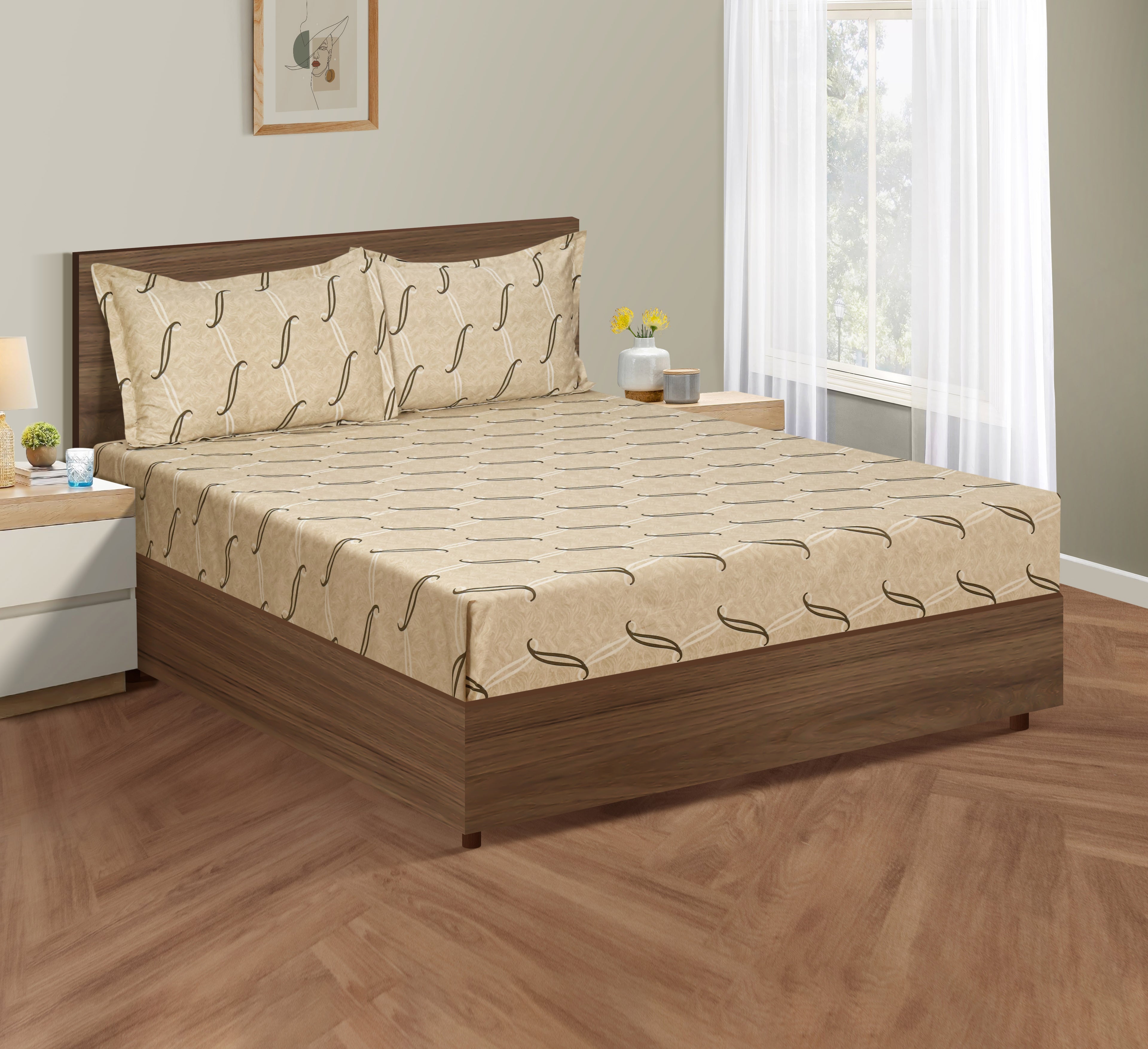 Cotton Super King Bedsheet with 2 Pillow Covers 250TC - Beige Geometric Pattern (108x108 inches)