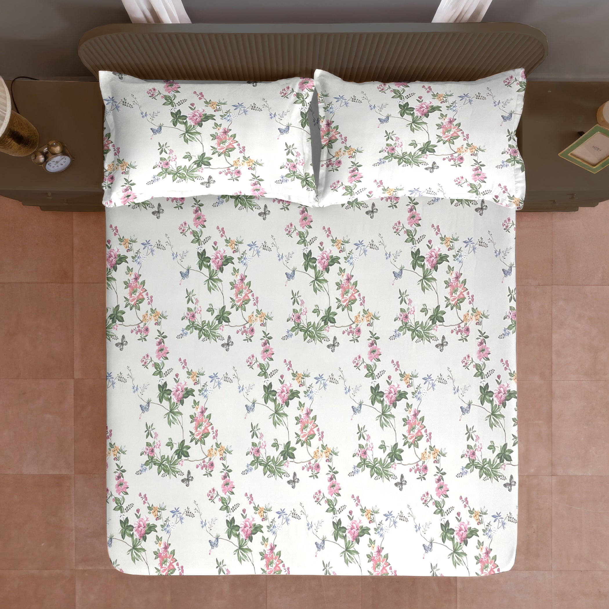 Rose Trellis White 200 TC Blended Cotton Bedsheet Set with Pillow Cover