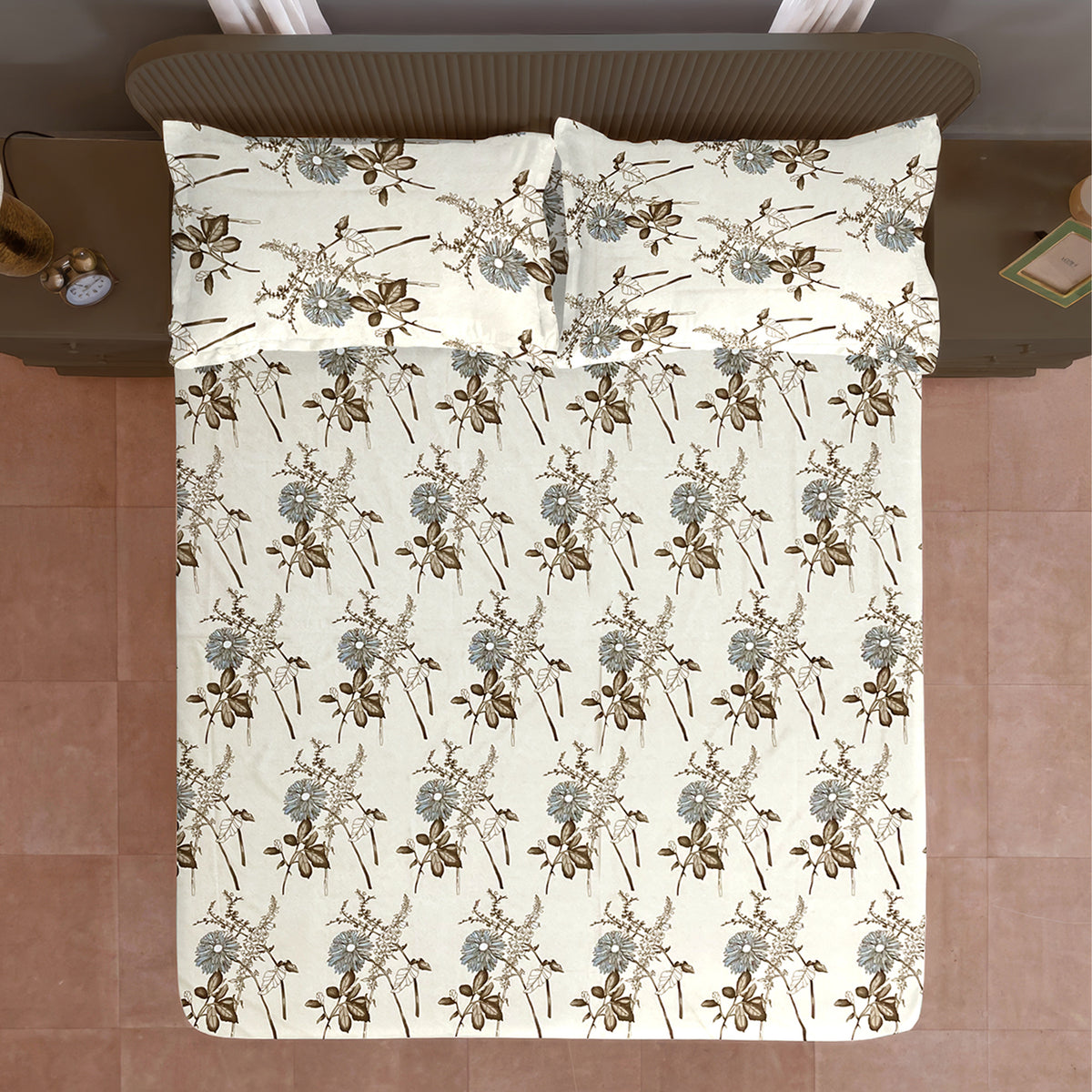 Ivory Meadow Sketch 144 TC Pure Cotton Bedsheet Set with Pillow Cover