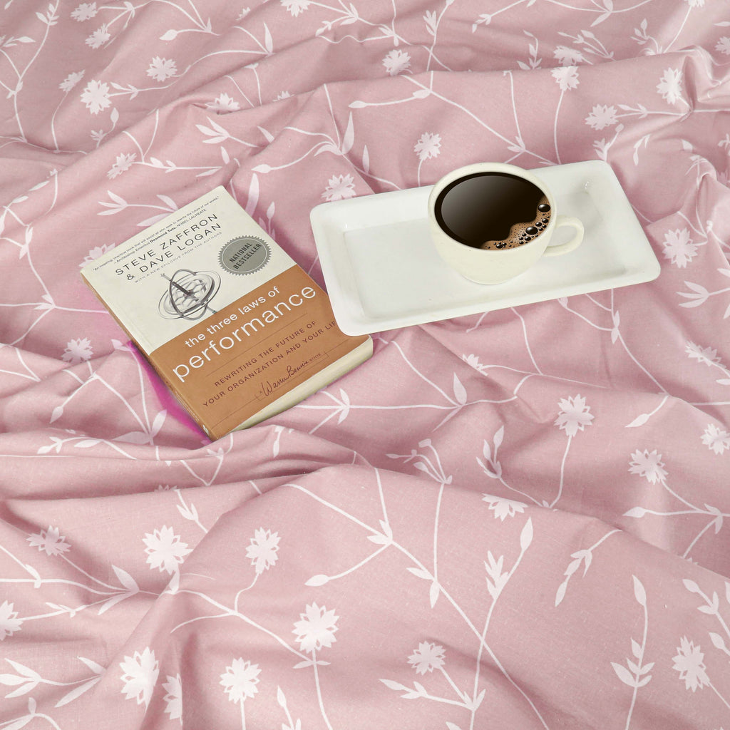 Elegant Blush Pink Floral Pure Cotton 210 TC King Fitted Bedsheet with 2 Pillow Covers (72x78x10 Inches)