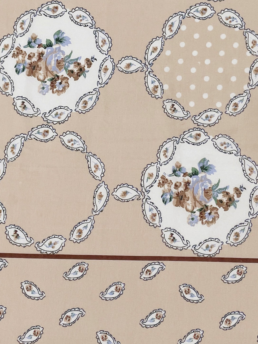 Peach Parlor Paisley - European Elegance 144TC Roto Cotton King Fitted Bedsheet (72x78x10 Inches)