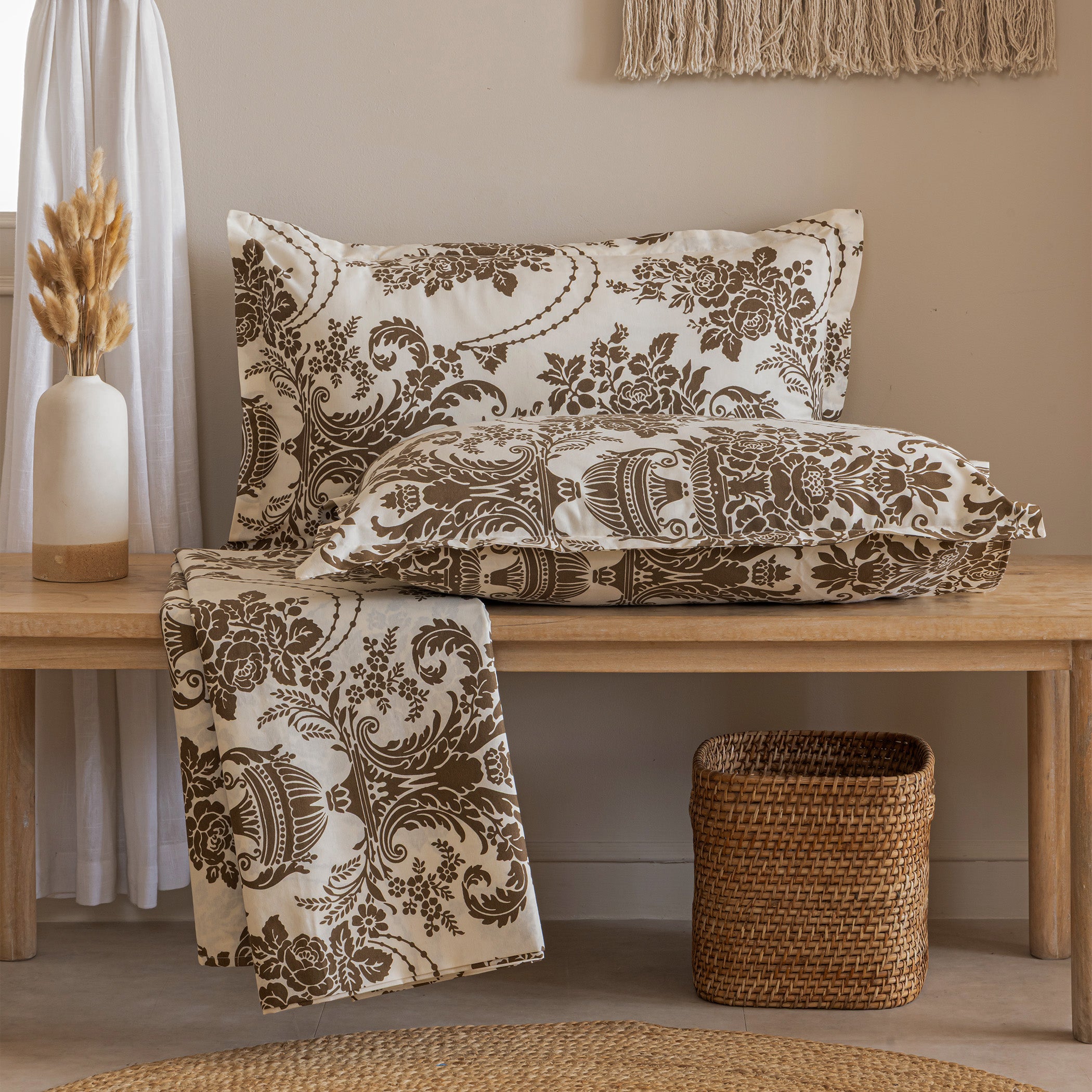 Baroque Splendor - Classic 144TC Roto Cotton Ethnic Motif King Fitted Bedsheet (72x78x10 Inches)