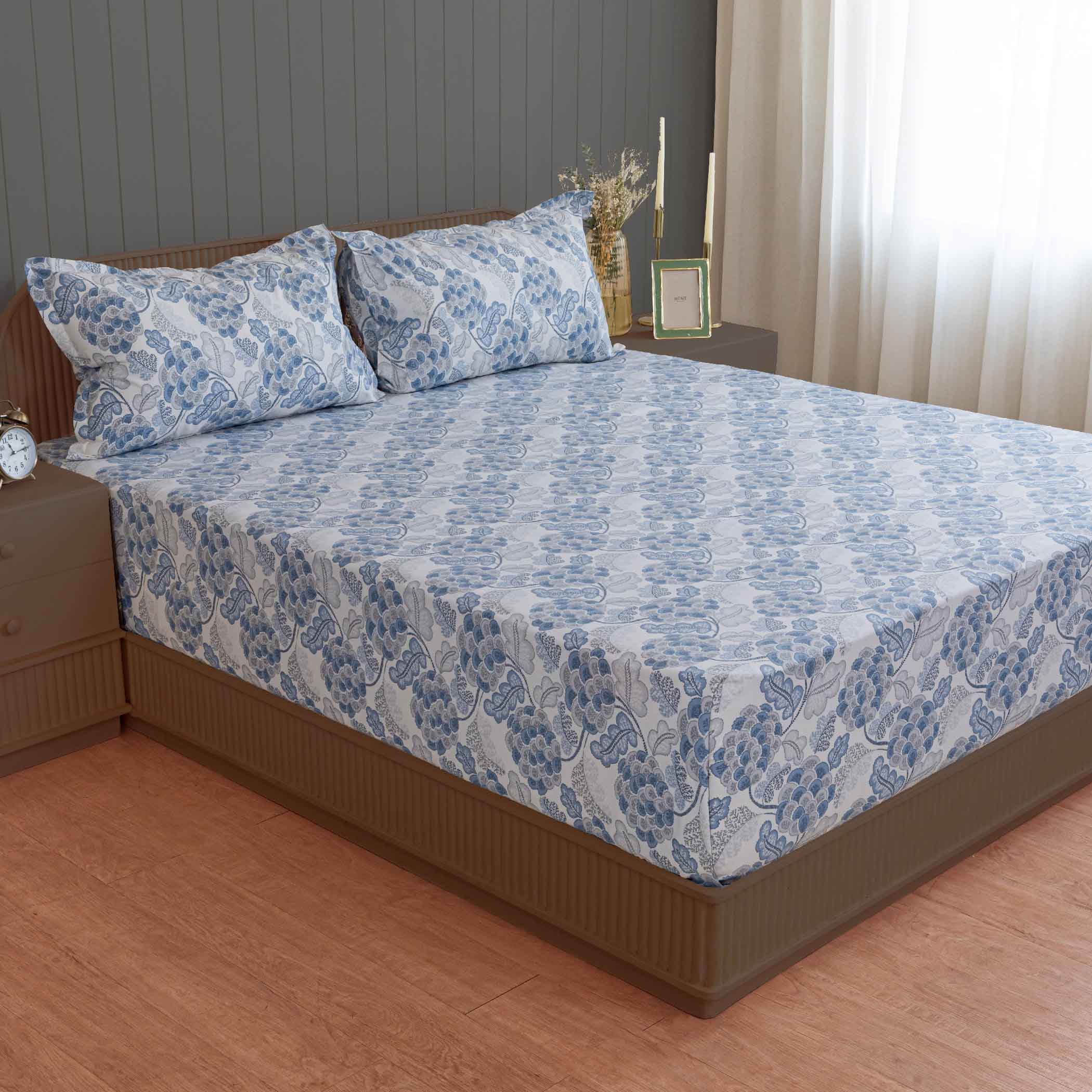 Blue Embrace - 160TC Pure Cotton Queen Fitted Bedsheet (60x73x10 Inches)