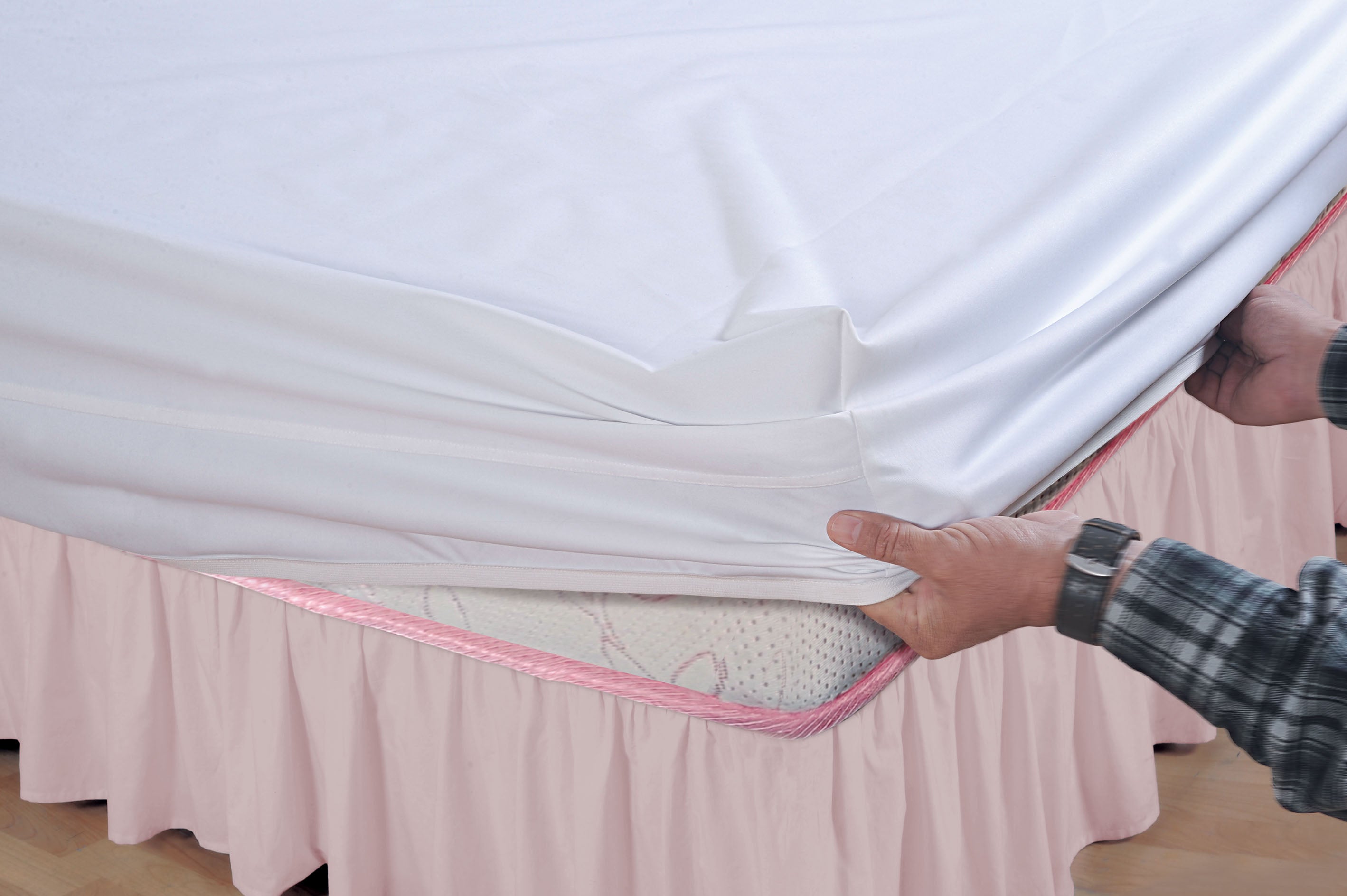 King Waterproof Fitted Mattress Protector – Pure White, Full Skirt Fit (72 x 78 inch)