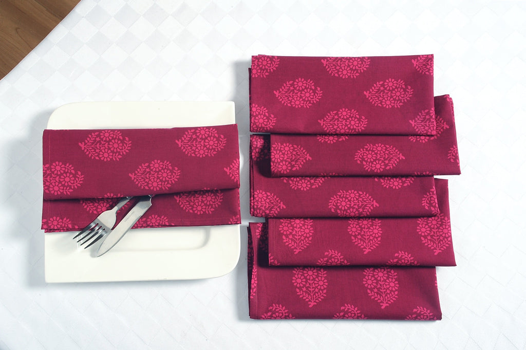 Printed Cotton Kitchen Apron Set with Oven Mitts, Pot Holder & Towels - Pink
