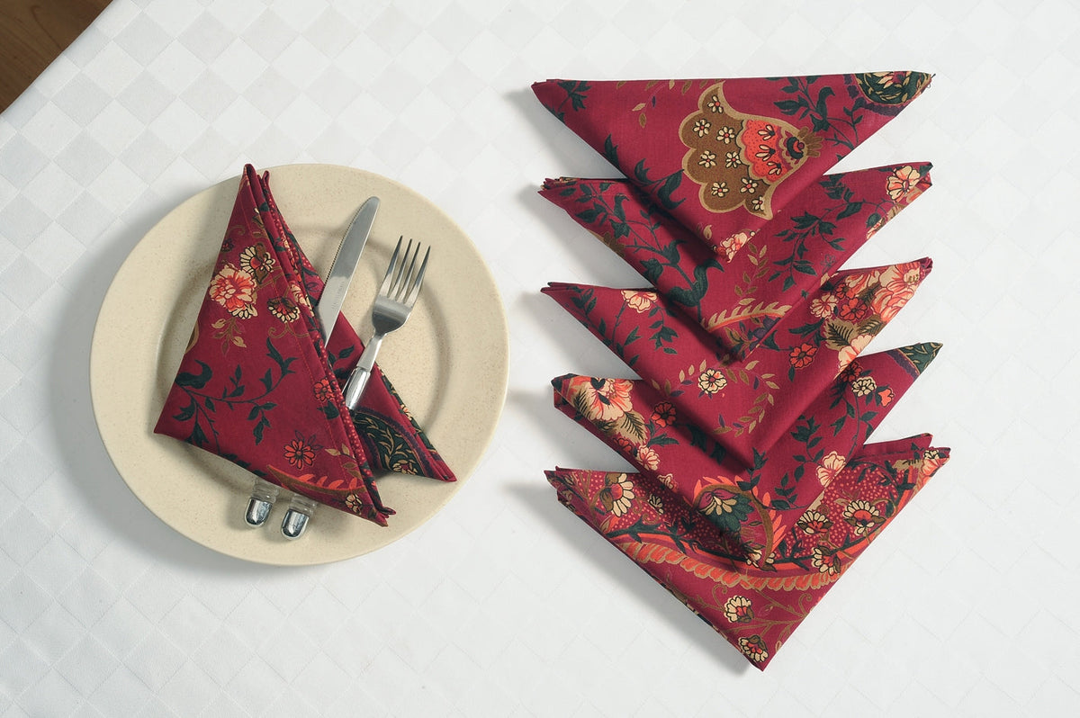 8 Pcs Premium Kitchen Set – Red Floral Paisley Print