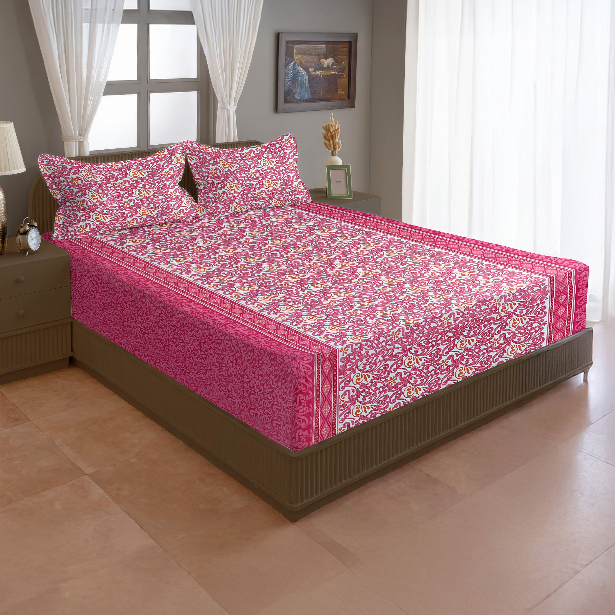 Coral Paisley Vine 120 TC Pure Cotton Bedsheet Set with Pillow Cover