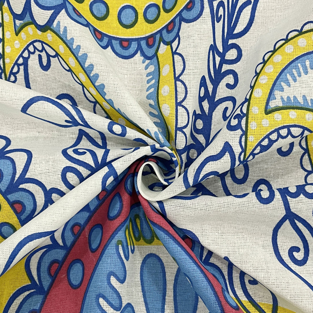 Ivory Rainbow Paisley 120 TC Pure Cotton Bedsheet Set with Pillow Cover