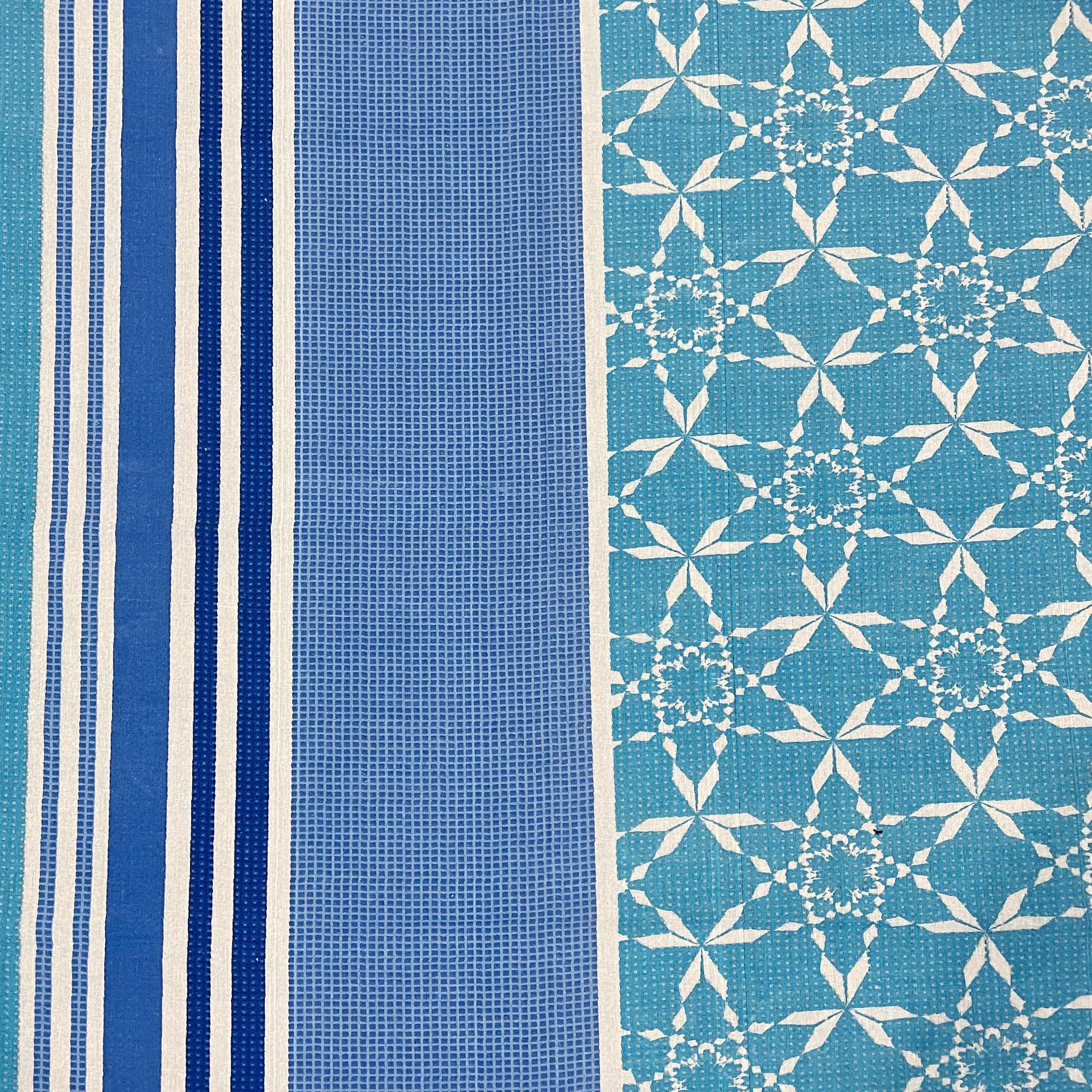 Aqua Geometric Stripe 120 TC Pure Cotton Bedsheet Set with Pillow Cover