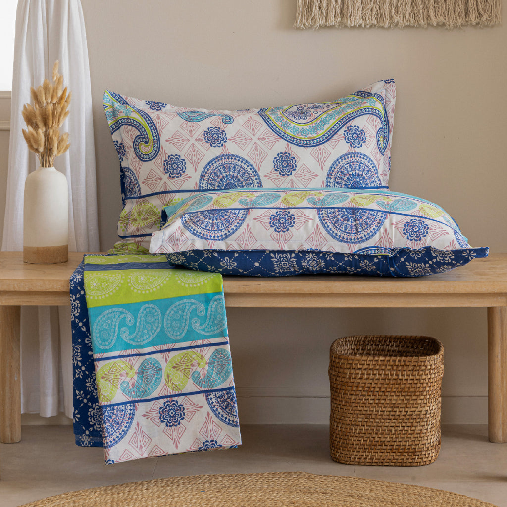 Tropical Paisley Stripe 120 TC Pure Cotton Bedsheet Set with Pillow Cover