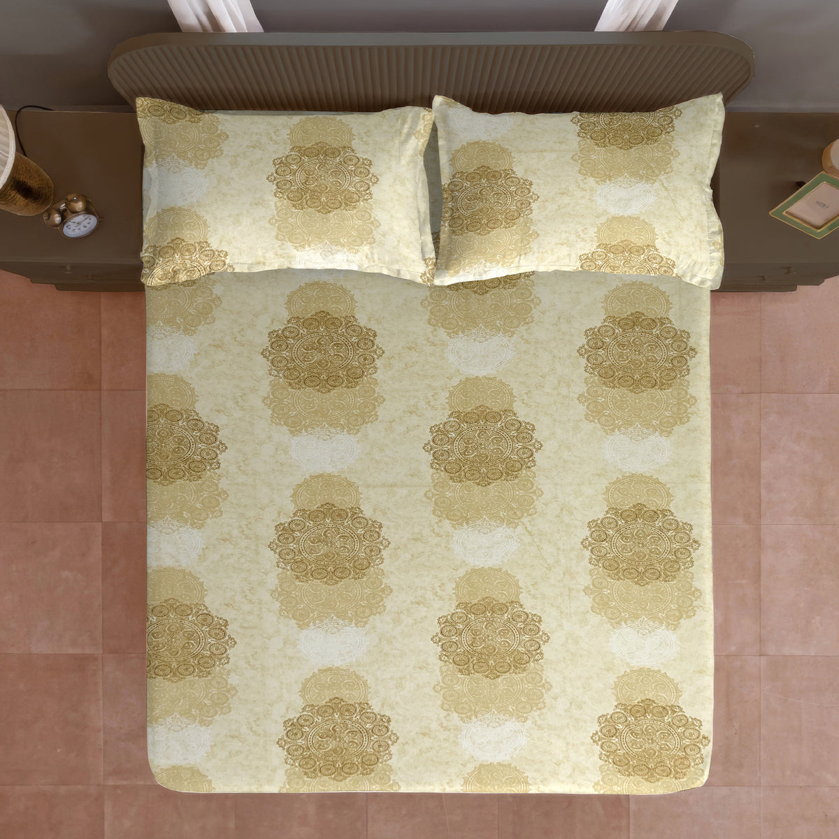 Ivory Golden Medallion 120 TC Pure Cotton Bedsheet Set with Pillow Cover
