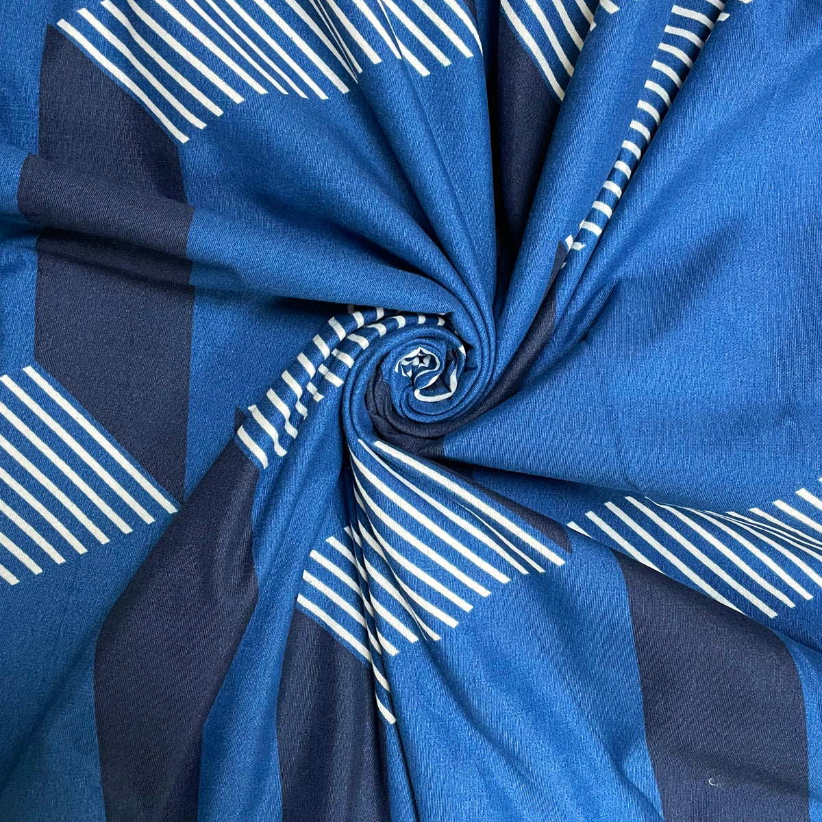 Cobalt Dimension 180 TC Blended Cotton Bedsheet Set with Pillow Cover