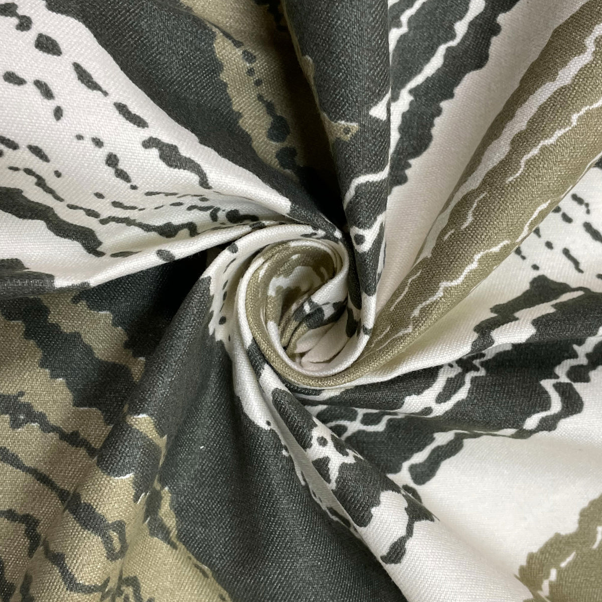 Olive Basket Weave 180 TC Blended Cotton Bedsheet Set with Pillow Cover