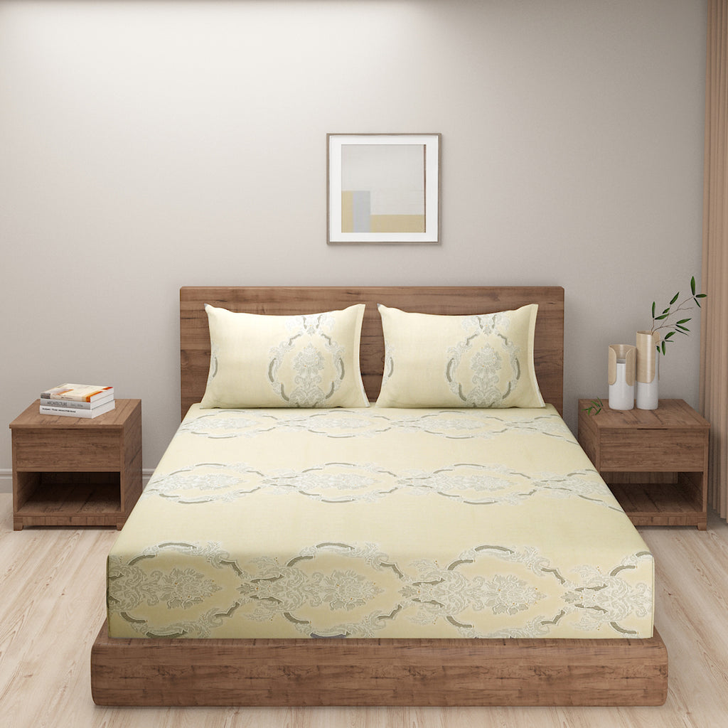 Ivory Damask Elegance 200 TC Pure Cotton Bedsheet Set with Pillow Cover