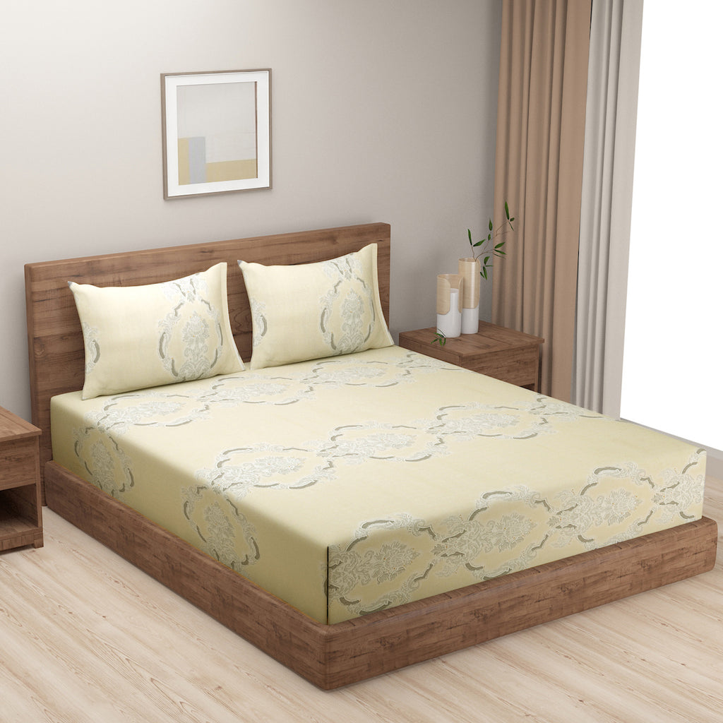 Ivory Damask Elegance 200 TC Pure Cotton Bedsheet Set with Pillow Cover