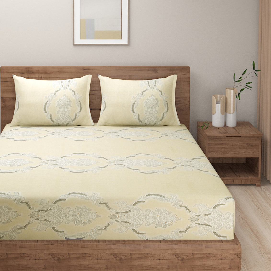 Ivory Damask Elegance 200 TC Pure Cotton Bedsheet Set with Pillow Cover