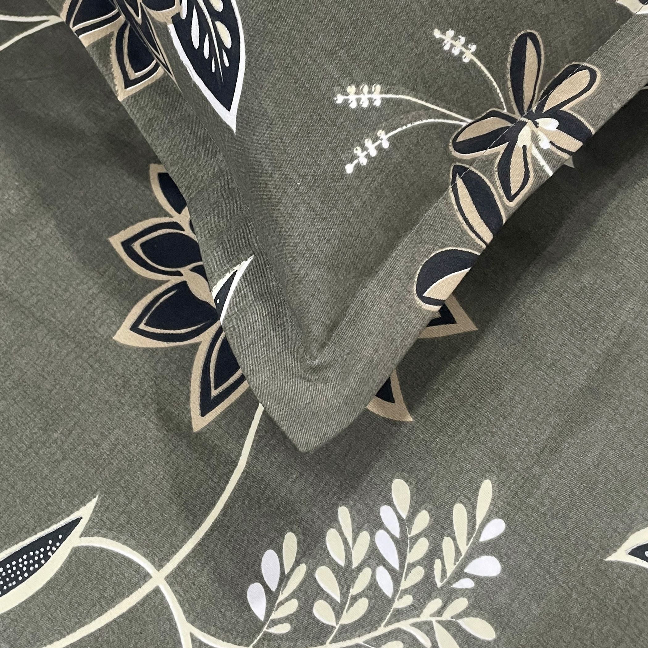 Floral Print Grey 200 TC Single Bedsheet With Pillow Cover (60 x 90 Inches)