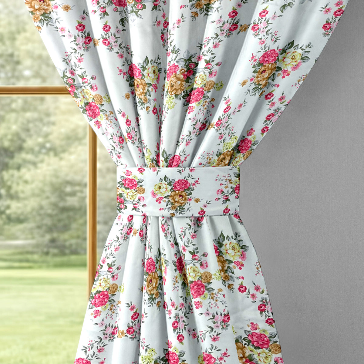 Ivory Rose Garland 240 GSM Polyester 80% Blackout Eyelet Curtain