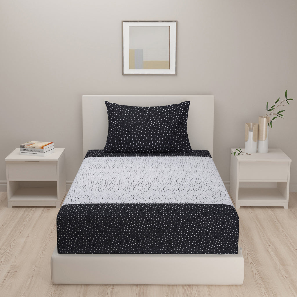 Monochrome Speckle Black & White 200 TC Pure Cotton Fitted Bedsheet Set with Pillow Cover