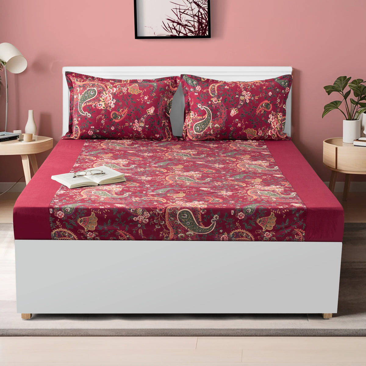 Royal Paisley Crimson 200 TC Pure Cotton Fitted Bedsheet Set with Pillow Cover