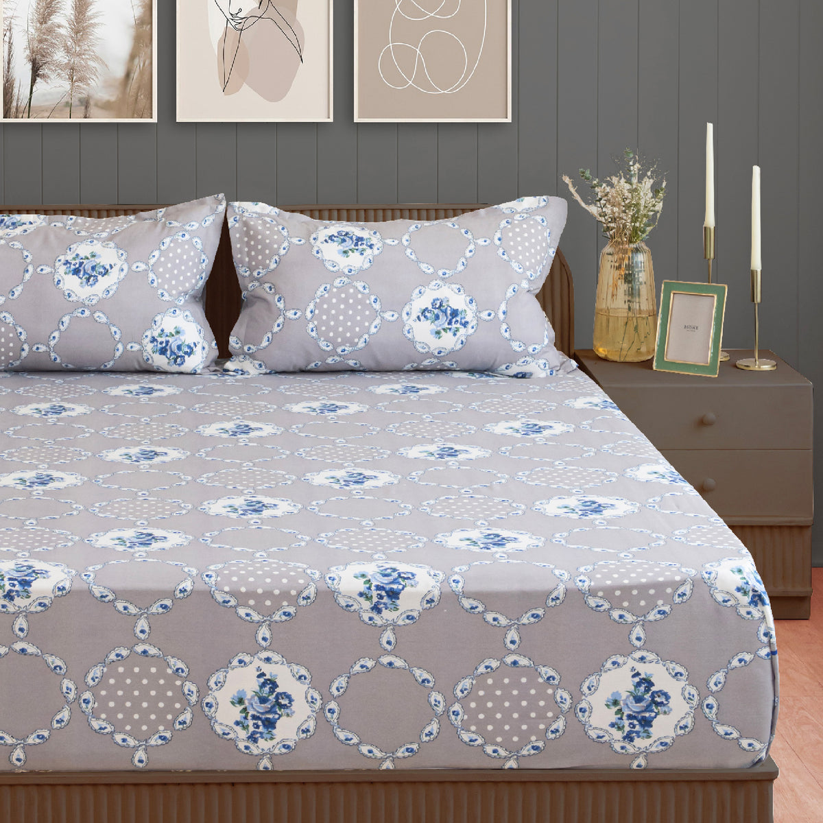 Dove Blue Medallion Garden 144 TC Pure Cotton Bedsheet Set with Pillow Cover