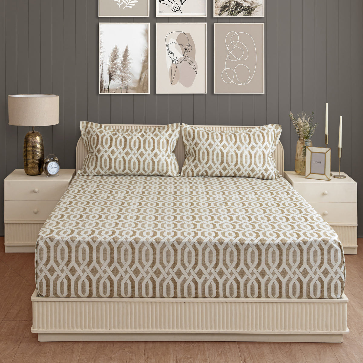Sandstone Geometric Links 144 TC Pure Cotton Bedsheet Set with Pillow Cover