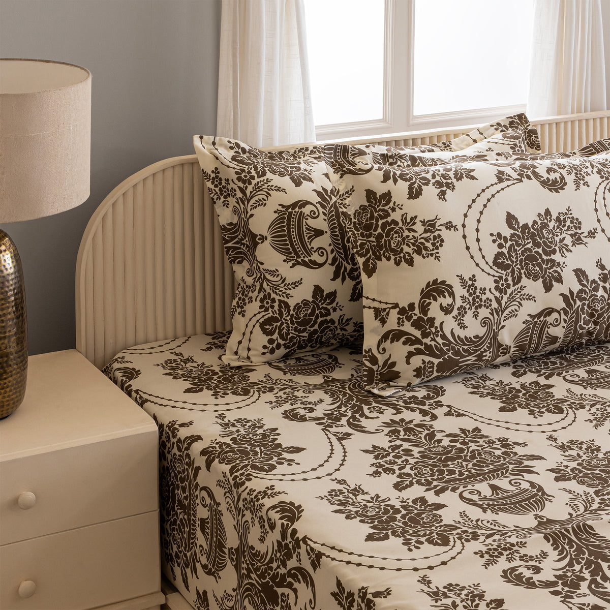 Mocha Victorian Damask 144 TC Pure Cotton Bedsheet Set with Pillow Cover